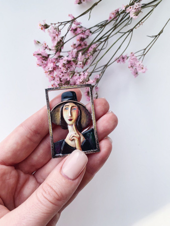 Серебряная брошь «Модильяни»