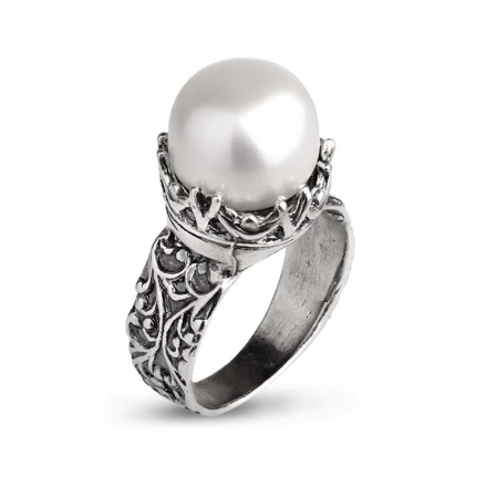 Серебряное кольцо с жемчугом