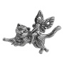 Брошь из серебра «Кот и бабочка»