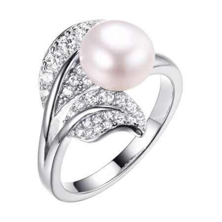 Кольцо из серебра с жемчугом и фианитами «Листок»