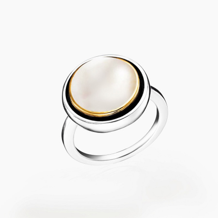 Кольцо из серебра с камнем жемчуг