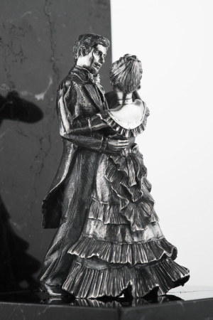 Книжные упоры «Первый танец»