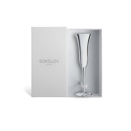 Серебряный фужер