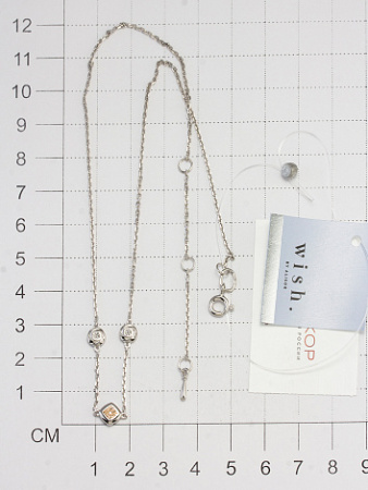 Серебряное колье с бриллиантом