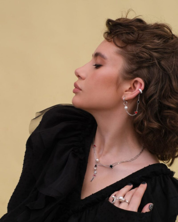 Колье из серебра с жемчугом и эмалью