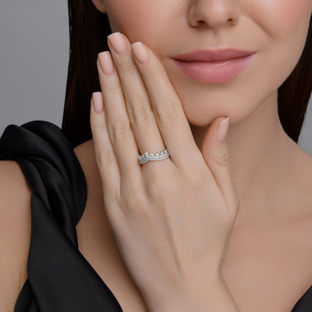 Серебряное кольцо с фианитами