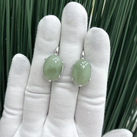 Серебряные серьги «Маргарита» с нефритом