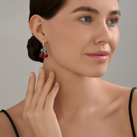 Серебряные серьги с эмалью и фианитами «Вишня»