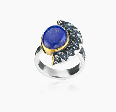 Серебряное кольцо с лазуритом