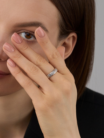 Серебряное кольцо с бриллиантом и позолотой