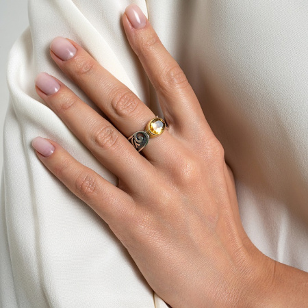 Серебряное кольцо «Цитриновое Сияние Заката» с цитрином