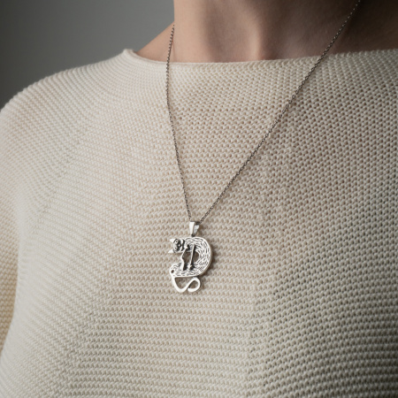 Подвеска из серебра «Крендель»