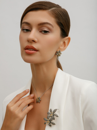 Серебряный кулон на цепи с цитрином, марказитами Swarovski и позолотой