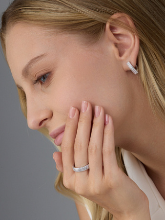 Серьги из серебра с фианитами