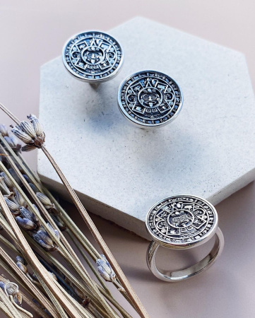 Серебряные серьги «Амулет»