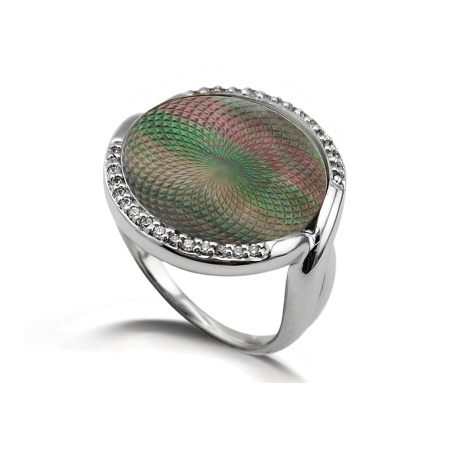 Кольцо из серебра с перламутром и белыми топазами