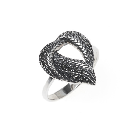 Кольцо серебряное с марказитами