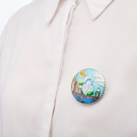 Брошь «Азбука Петербурга», день из серебра с эмалью