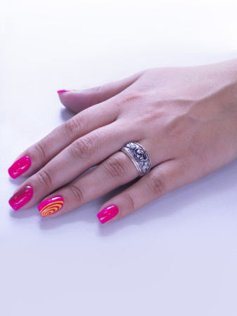 Серебряное кольцо «Пионы»