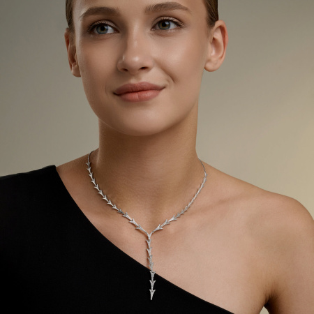 Колье из серебра с фианитами