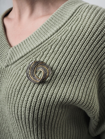 Брошь из серебра «Вихрь»