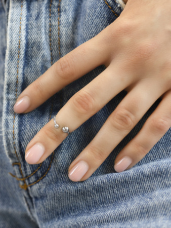 Серебряное кольцо «Шарики»