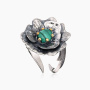 Кольцо из серебра с камнем малахит
