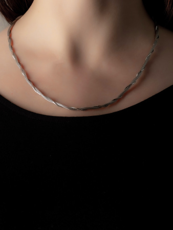 Колье из серебра