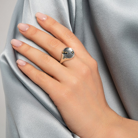 Кольцо из серебра