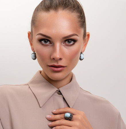 Кольцо из серебра с ларимаром