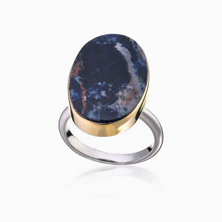 Кольцо из серебра с камнем содалит