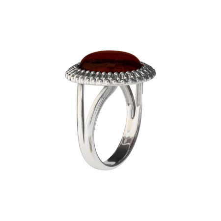 Серебряное кольцо с янтарем