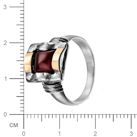 Серебряное кольцо с гранатом и золотом