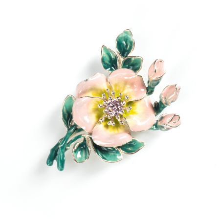 Серебряная брошь «Шиповник»