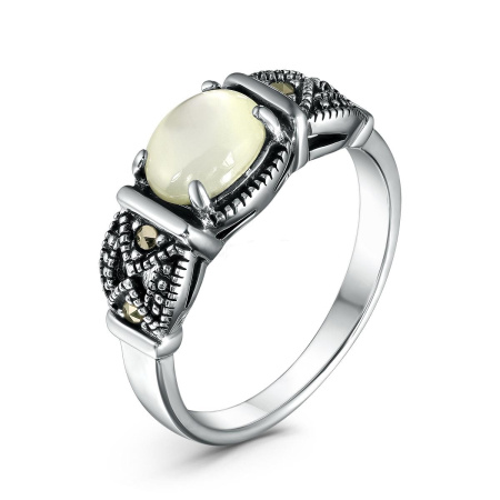 Серебряное кольцо с перламутром и марказитами