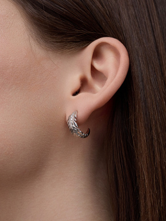 Серебряные серьги-гвоздики