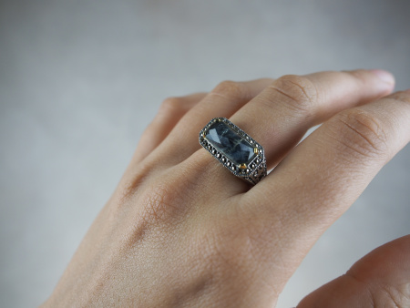 Серебряное кольцо ALEXANDRE VASSILIEV с лабрадоритом