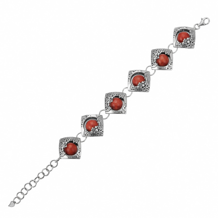 Серебряный браслет с кораллом