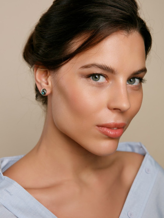 Серебряные серьги гвоздики с бирюзой