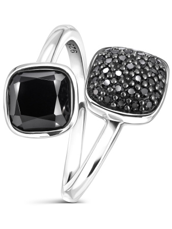 Серебряное кольцо с черным ониксом и шпинелью