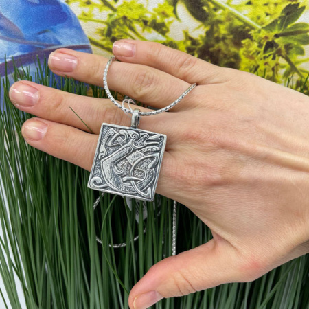 Серебряный кулон «Собаки»