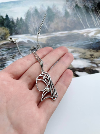 Подвеска из серебра с жемчугом «Девушка с жемчужной сережкой»