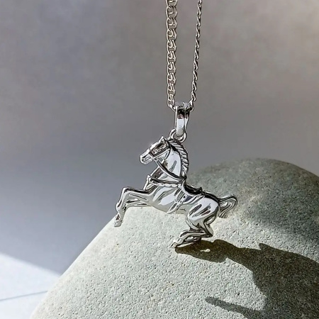 Подвеска из серебра 925 Лошадь скакун конь