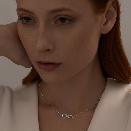 Колье из серебра с фианитами «Бесконечность»