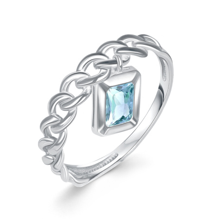 Кольцо из серебра с голубым топазом