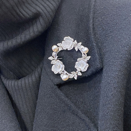 Брошь из серебра «Роза»