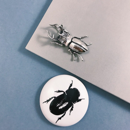 Серебряная подвеска «Жук-олень»