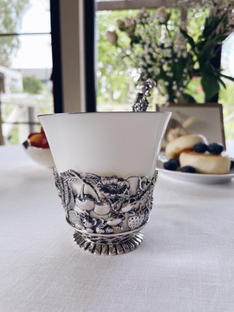 Чашка чайная «Натюрморт» с чернением с ложкой