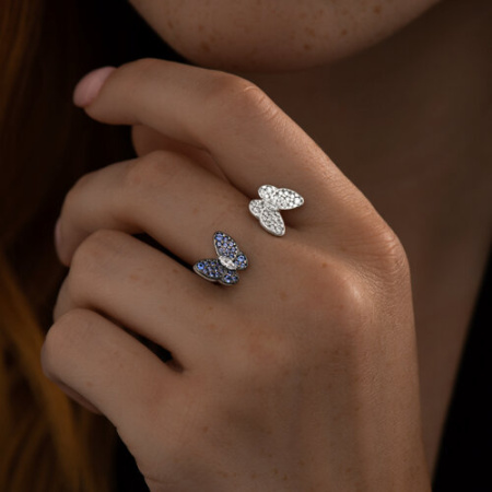 Кольцо из серебра с фианитами «Бабочки»