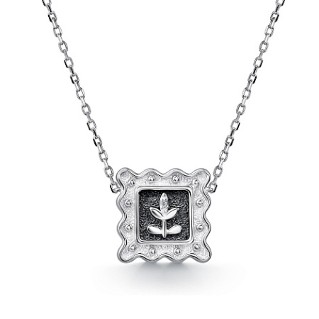 Колье из серебра с фианитами